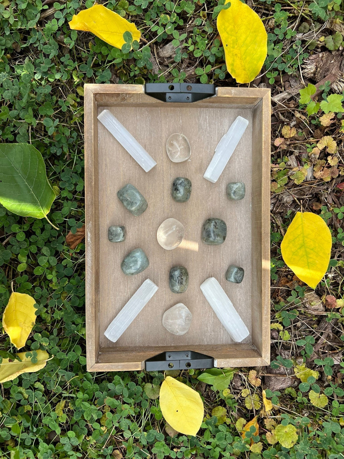 CRYSTAL HEALING WISDOM