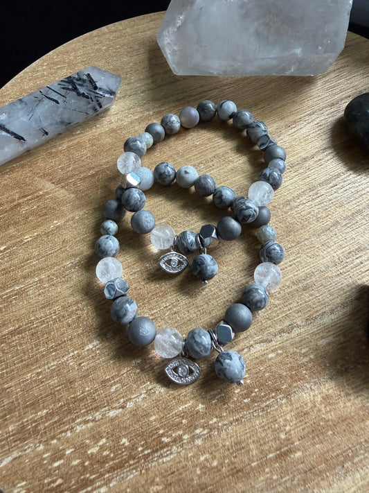 CLEAR SIGHTED BRACELET