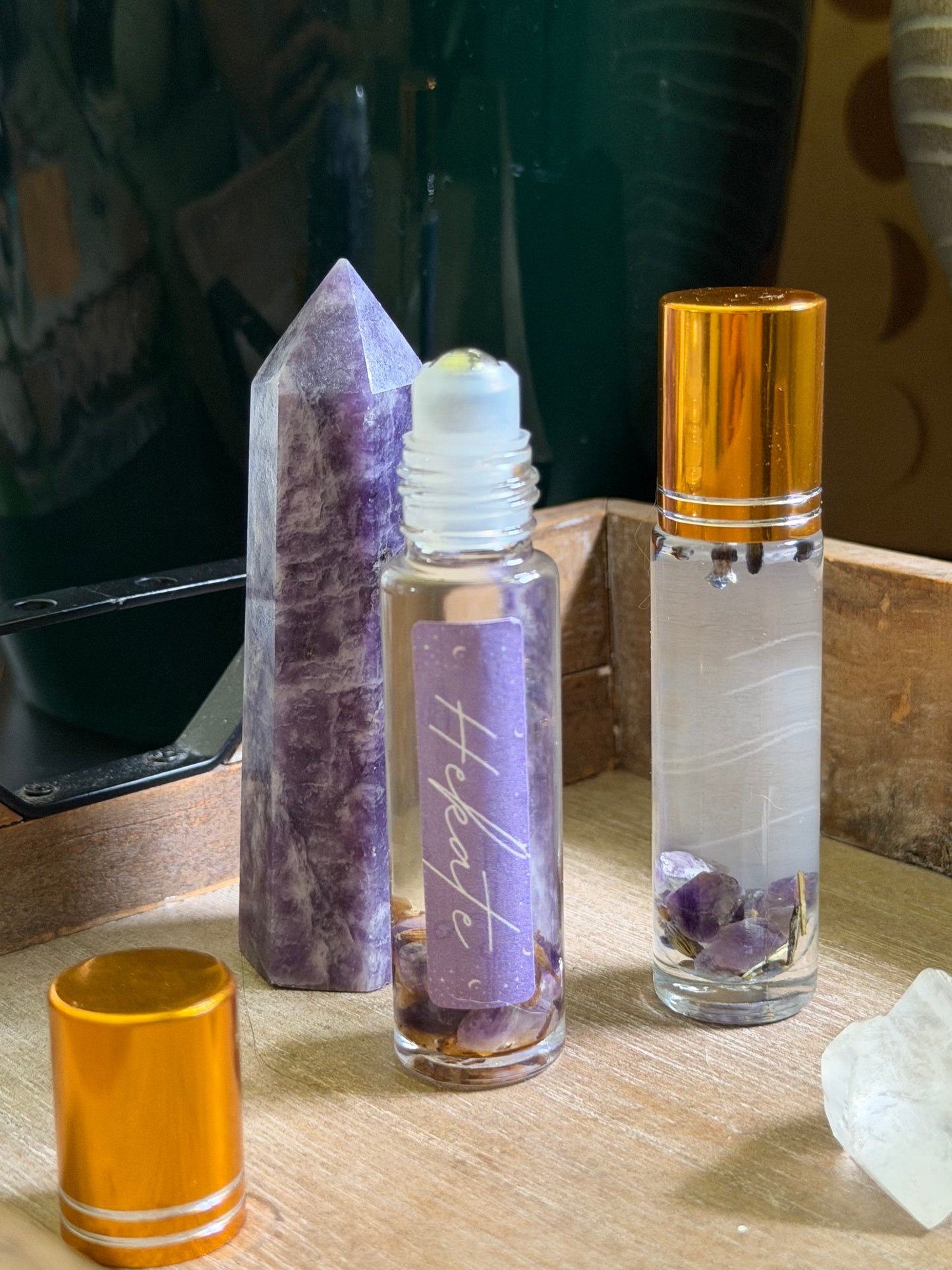 HEKATE'S VEIL: SPIRITUAL CONNECTION RITUAL OIL (ROLLER BOTTLE)