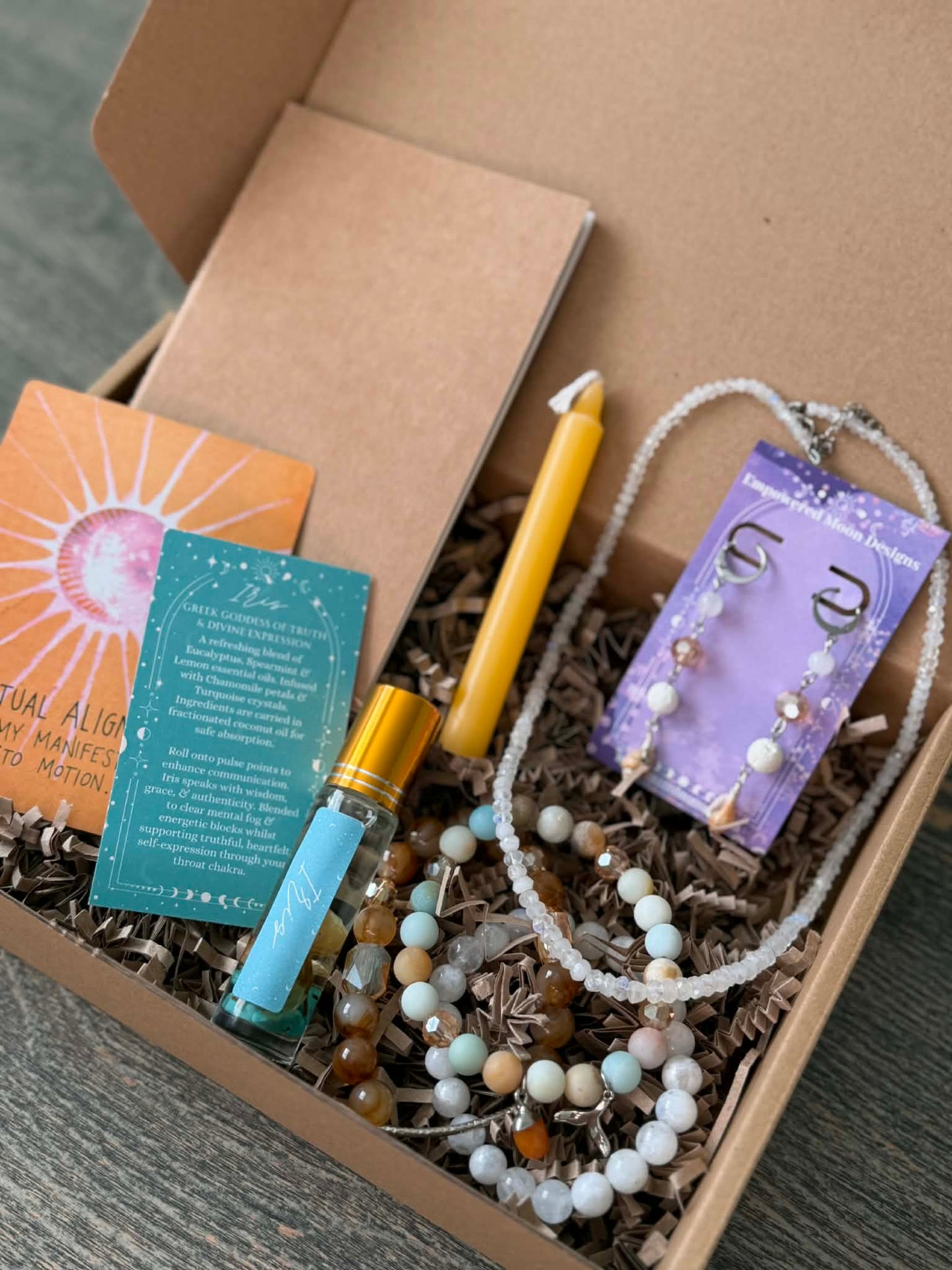 IRIS SEASHORE THEMED GODDESS GIFT SET