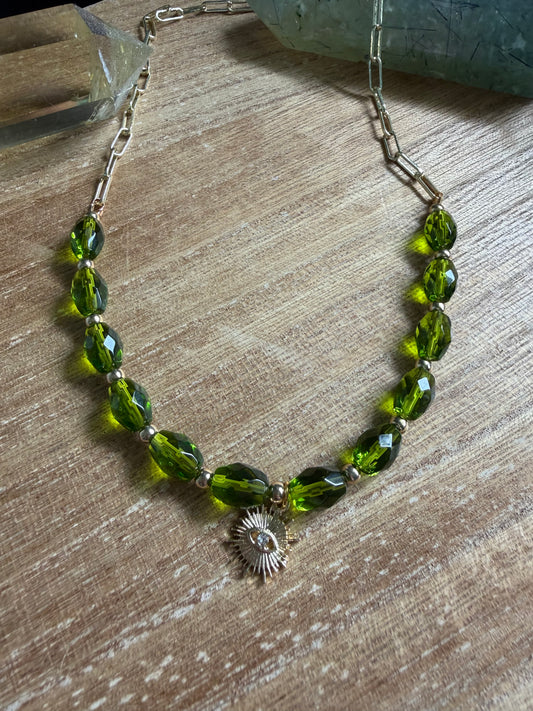 THE EMPRESS NECKLACE