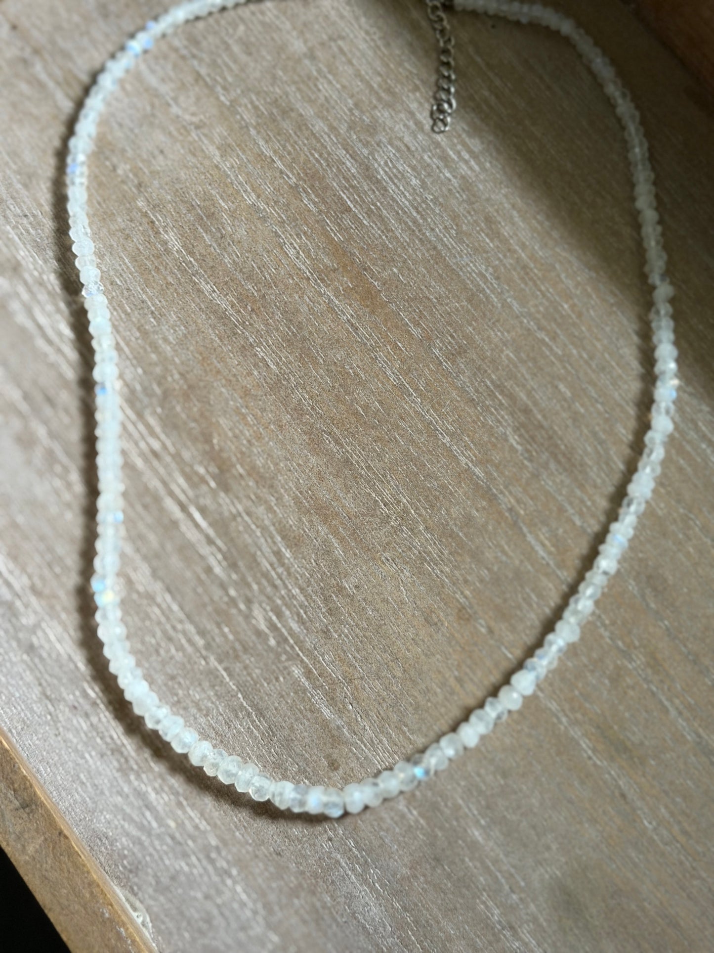MINIMALIST MOONSTONE NECKLACE