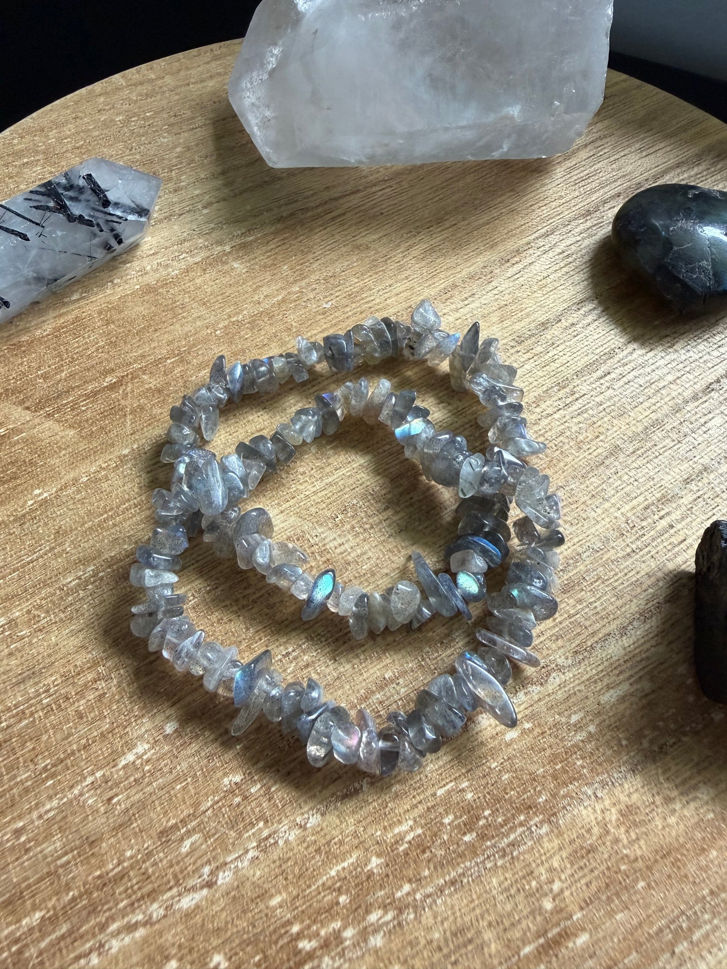 LABRADORITE CHIP BRACELET