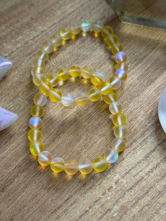 GOLDEN GLOW BRACELET