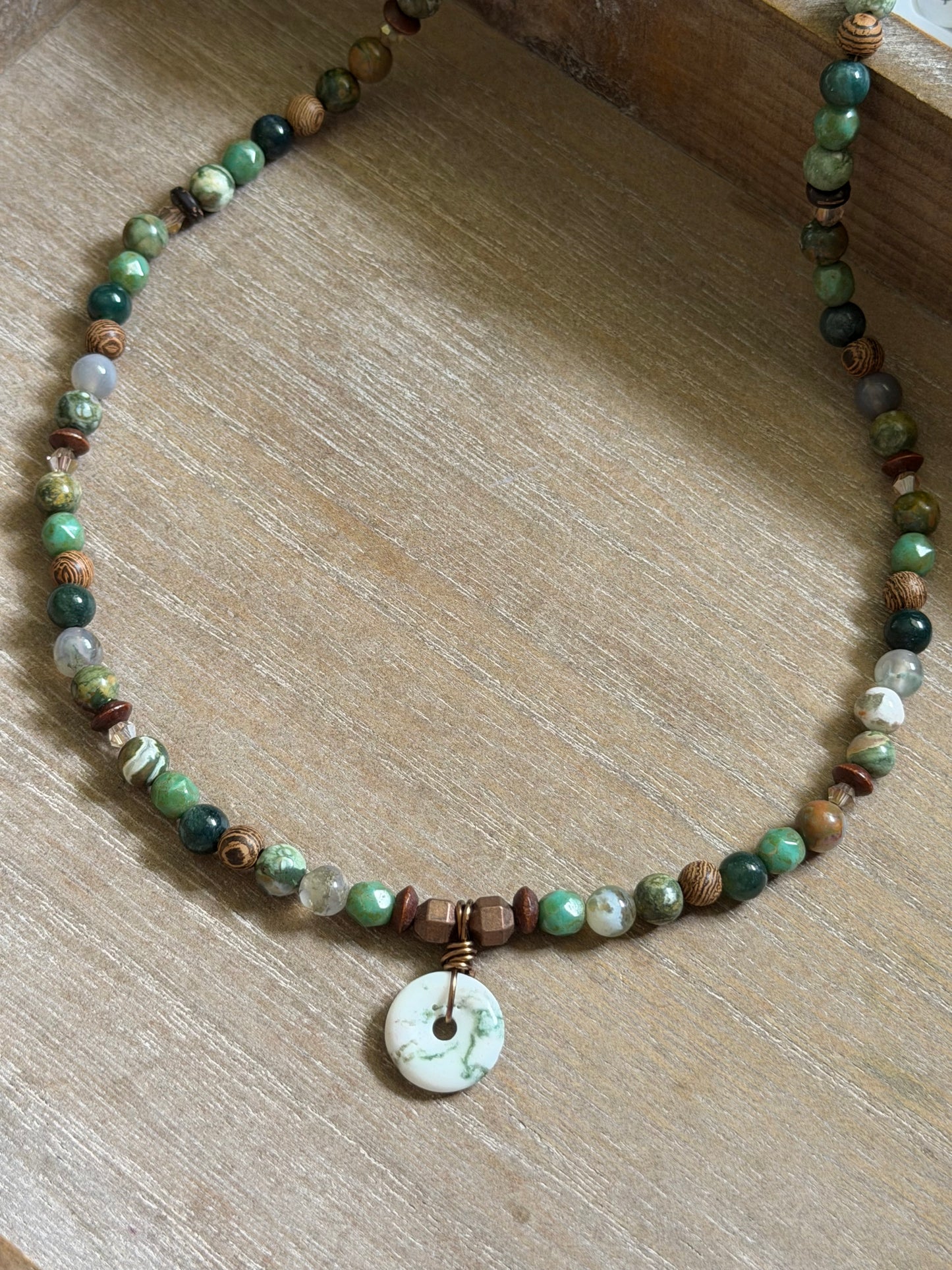 QUEEN OF PENTACLES NECKLACE