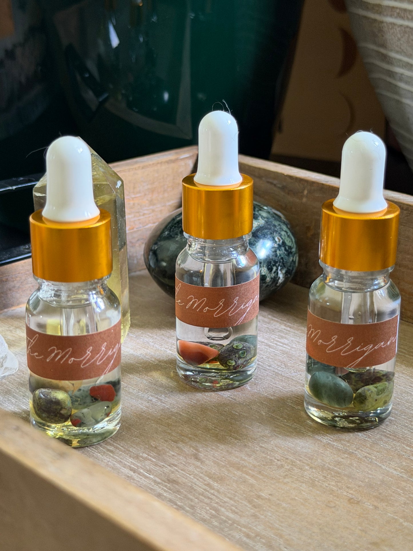 THE MORRIGAN'S SHIELD: PROTECTION RITUAL OIL (DROPPER BOTTLE)
