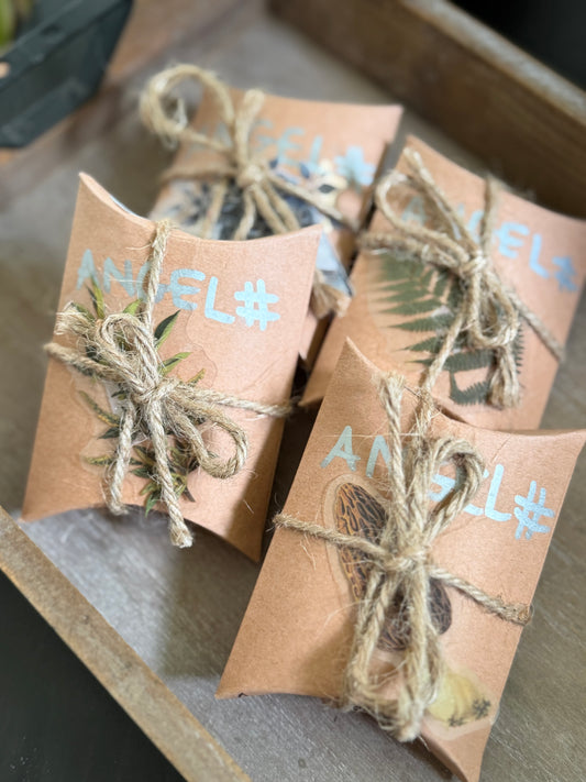 ANGEL NUMBER MYSTERY GIFT BOXES