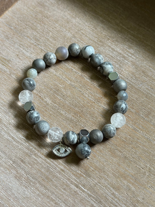 CLEAR SIGHTED BRACELET