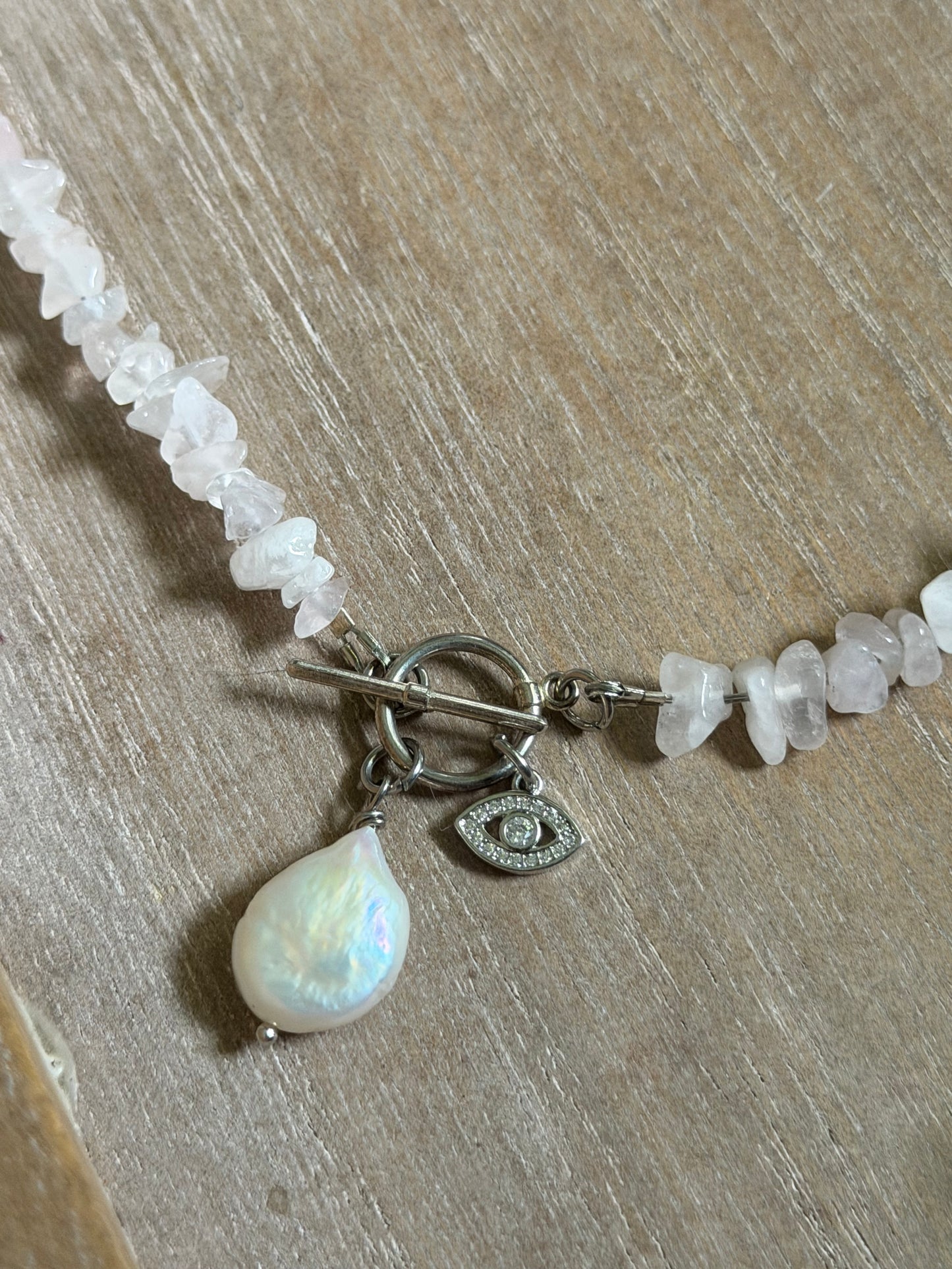 APHRODITE'S BLUSH NECKLACE