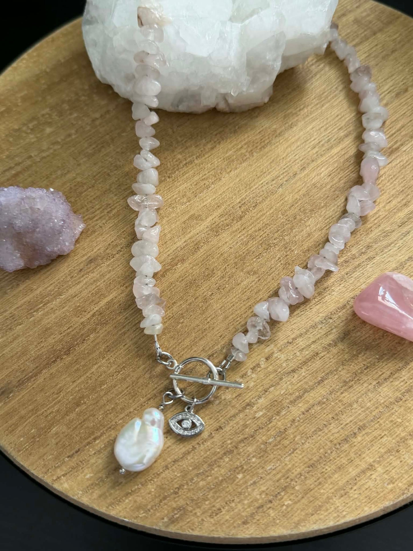APHRODITE'S BLUSH NECKLACE