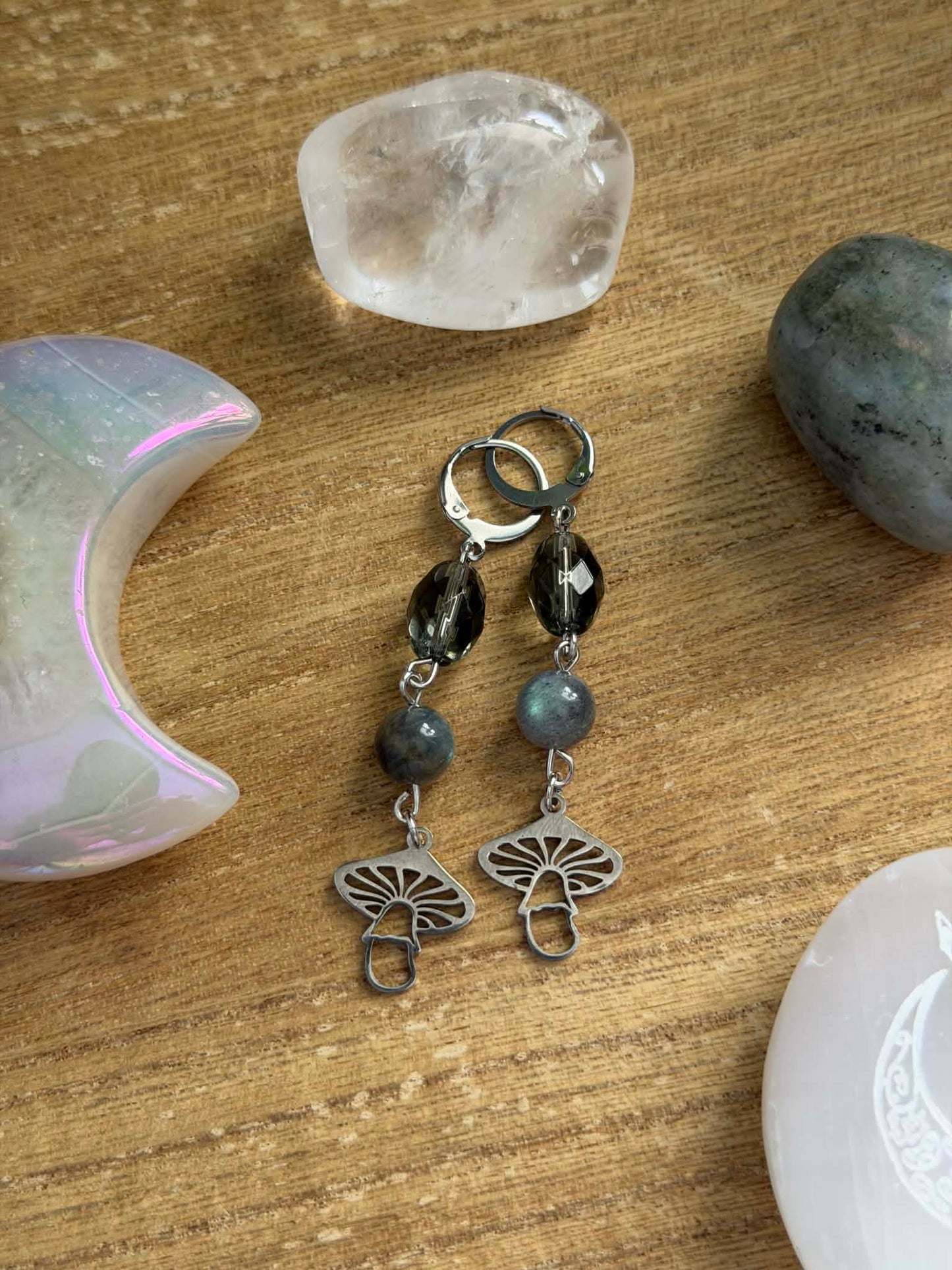 LABRADORITE MUSHIE EARRINGS