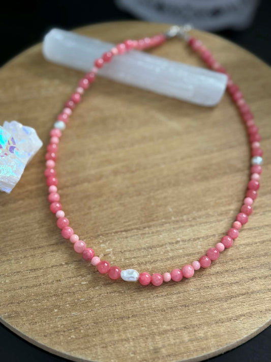 CHERRY QUARTZ & FRESHWATER PEARL NECKLACE